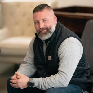 Meet your Posher, Max